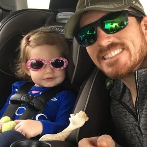 Meet your Posher, Clint